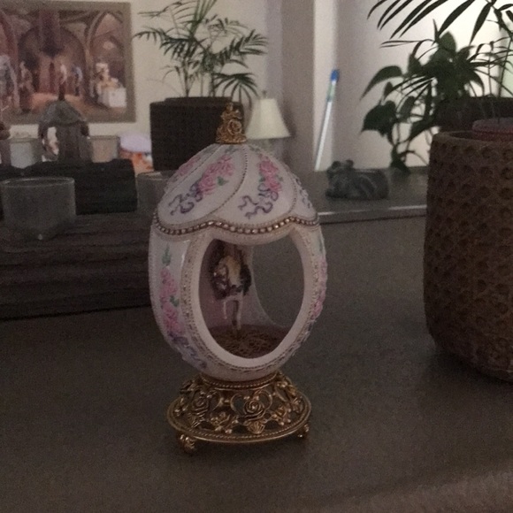 Franklin Mint TFM 1996 Carousel Horse Music Box - Picture 11 of 11